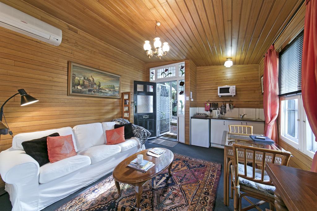 Отель Hillside Country Retreat Йорк Экстерьер фото